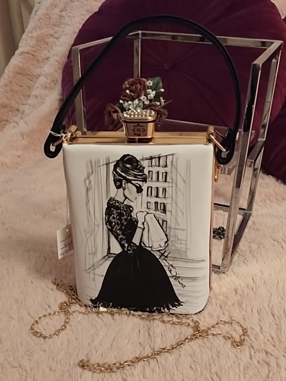 Audrey Hepburn Reproduction Sketch Crossbody Bag NWT